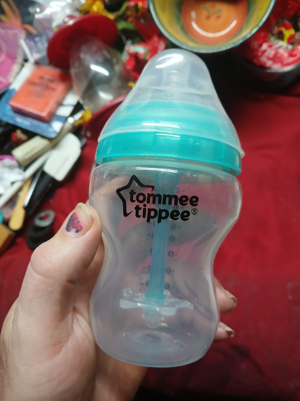 Tommee Tippee Advanced Anti-Colic bottle With Measuring